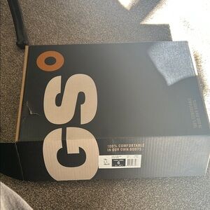 Bogg black boots size 6